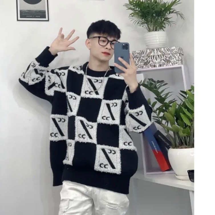 𝙆𝙞𝙢 𝘼𝙣𝙝 𝘽𝙪̀𝙞// Áo Len Đôi Form Rộng Unisex họa Tiết Caro phối Chữ C Phong Cách Hàn Quốc – Áo Sweater Couple Nam Nữ | BigBuy360 - bigbuy360.vn