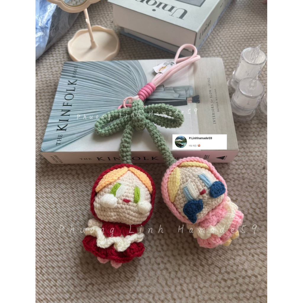 Cặp móc khoá “Crybaby cherry” len hamade