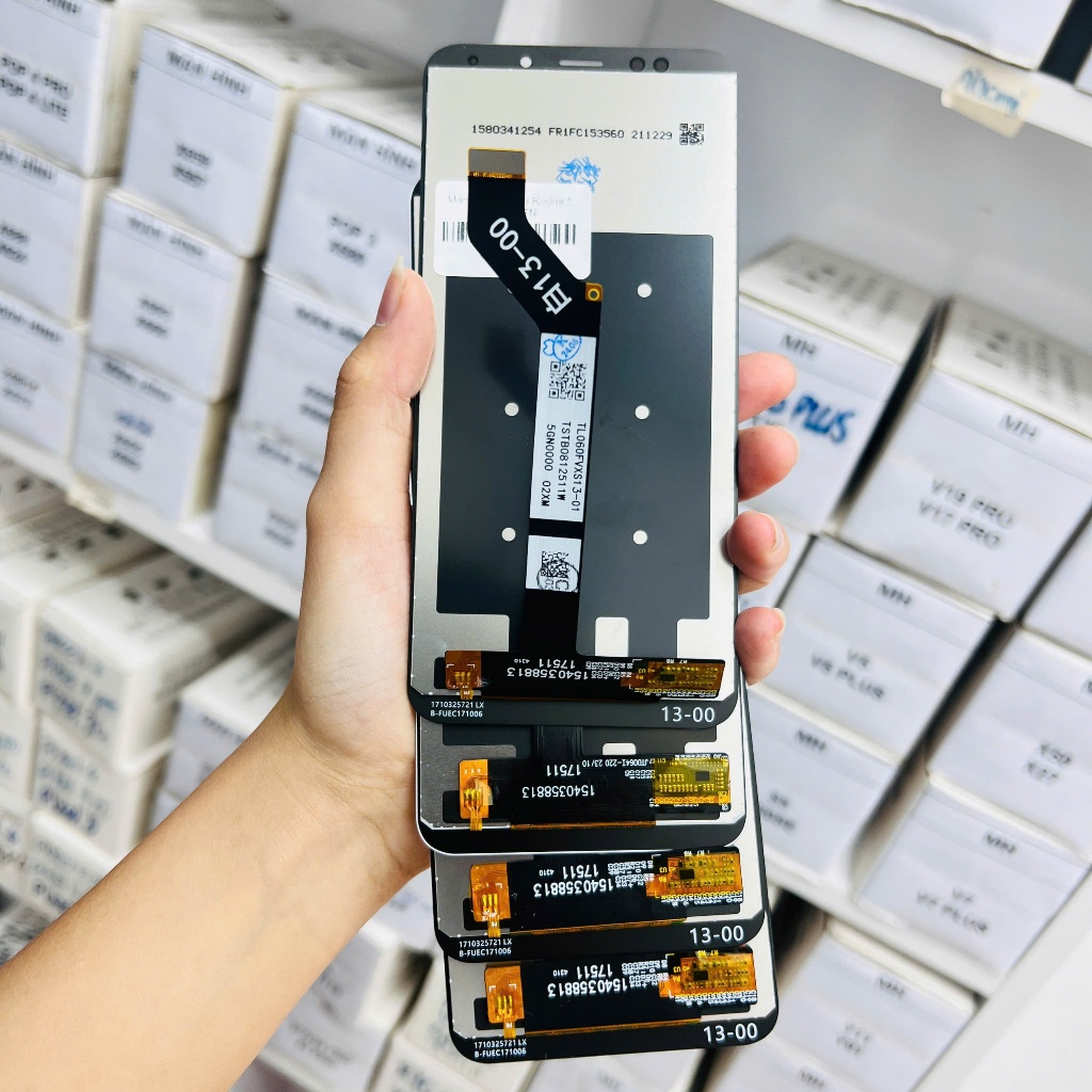 Thay màn hình Xiaomi Redmi 5 Plus