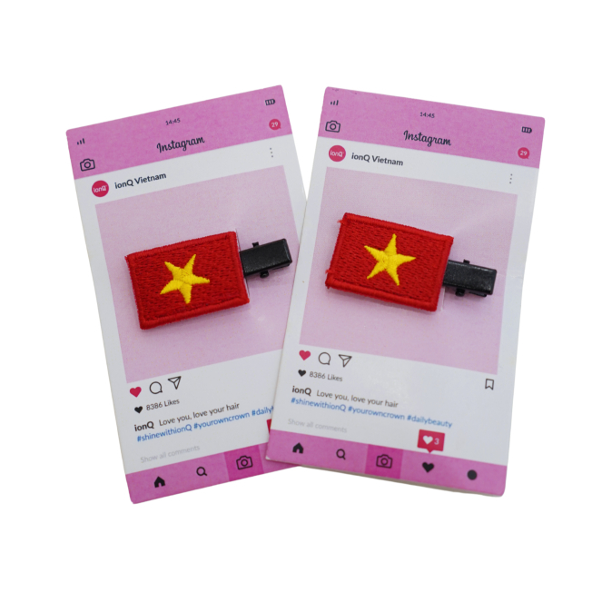 Kẹp tóc cờ đỏ sao vàng, kẹp tóc lá cờ việt nam vải thêu sắc nét mừng đại lễ - ionQ Vietnam