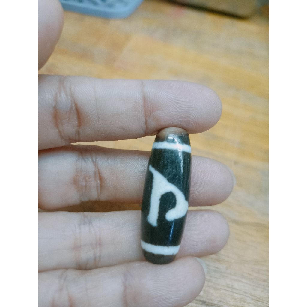 DZI thần chú ommani.gia cho một sp