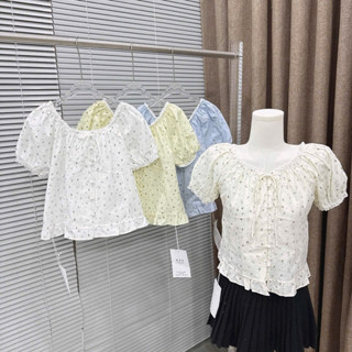  Áo kiểu trễ vai tay cộc hoa nhí phối ren hàng quảng châu A97 