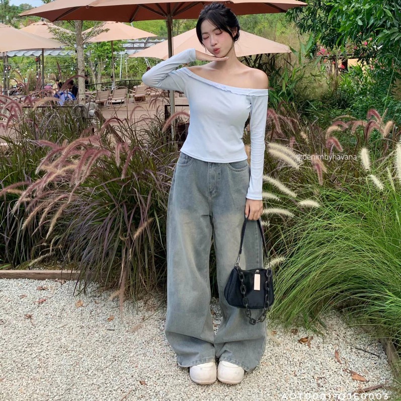 Quần Jeans Bò Nữ Ống Suông Siêu Rộng Cạp Thấp Trơn Màu Chất Vải Mềm Ống Rộng 35-37cm Phong Cách Hàn Quốc | BigBuy360 - bigbuy360.vn