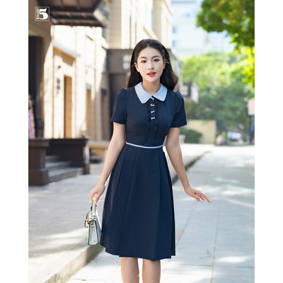 Đầm nữ Twentyfive ngắn tay dáng dài, ôm eo, phối cổ, cúc nơ DH136