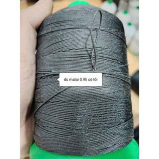  dây thả diều dù malai 0.9 li có lõi siêu chắc. thả diều từ 1mét đến 2mét. 
