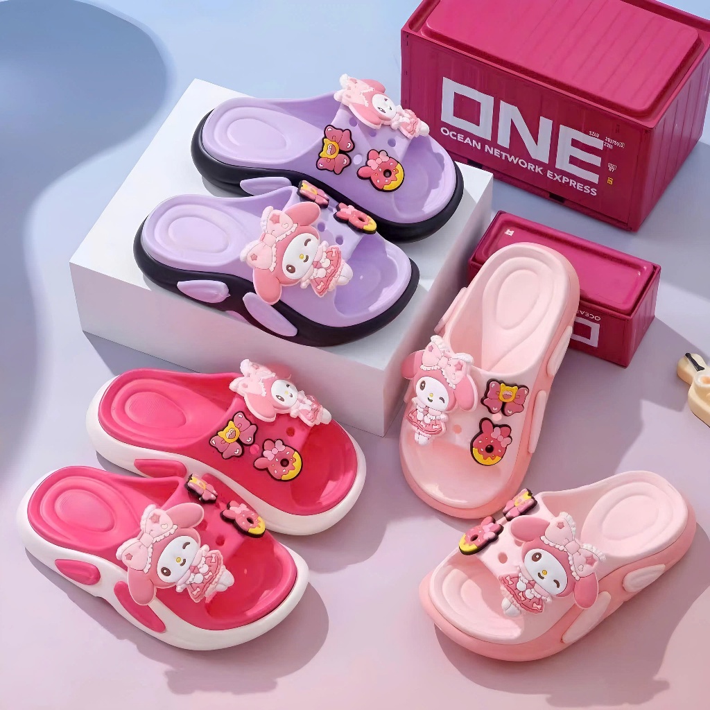 Dép lê bé gái thời trang form dễ đi với họa tiết công chúa Pony cute