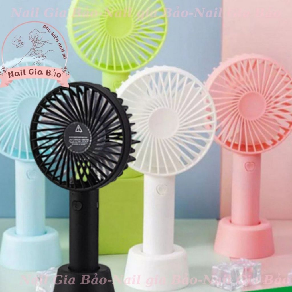 quạt cầm tay thổi mi có 3 cấp tốc độ từ nhẹ đến mạnh quạt có dùng pin cell ( Gia Bảo )