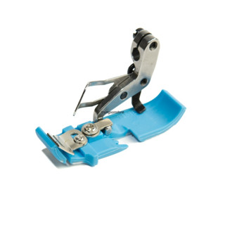 bộ chân vịt nhựa XANH máy vắt sổ 4 chỉ công nghiệp siruba đời K , jack ,...( loại đế dày 4li )