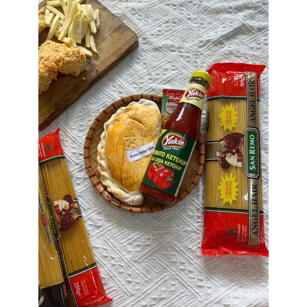 [Pizza đông lạnh] Pizza gối Thập cẩm 230gr+ Sốt Spagetti sốt 330gr + mì Sanremo Sấy Lạnh 500gr ncó V