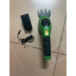 máy tỉa cành- cắt cỏ nhật bãi ( máy pin sạc đầy đủ)