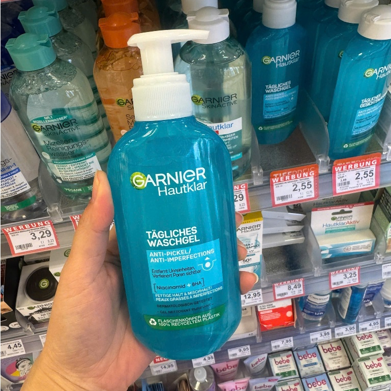 ( Hàng Đức )Sữa rửa mặt GARNIER cho da nhờn và mụn