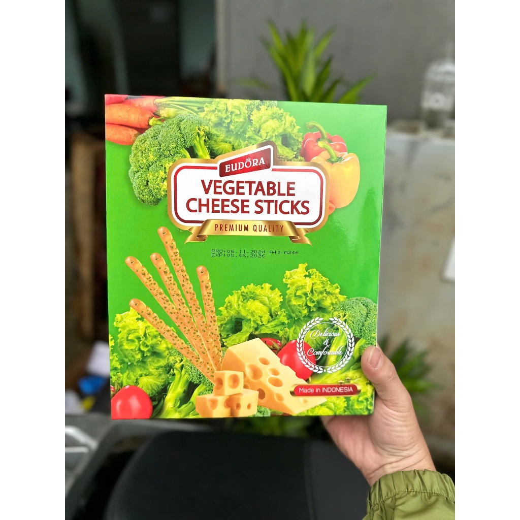 Bánh Rau Củ Phô Mai Eudora 300g