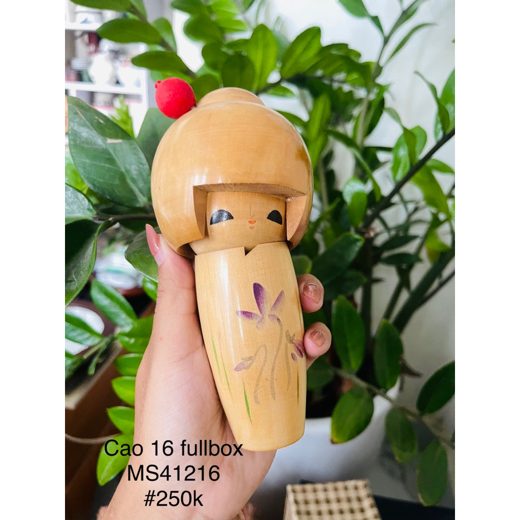búp bê gỗ kokeshi Nhật