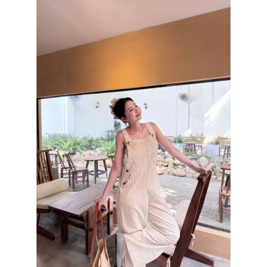 SET ÁO BRA TRẮNG MÚT NGỰC + JUMPSUIT YẾM SỌC QUẦN DÀI (TH)