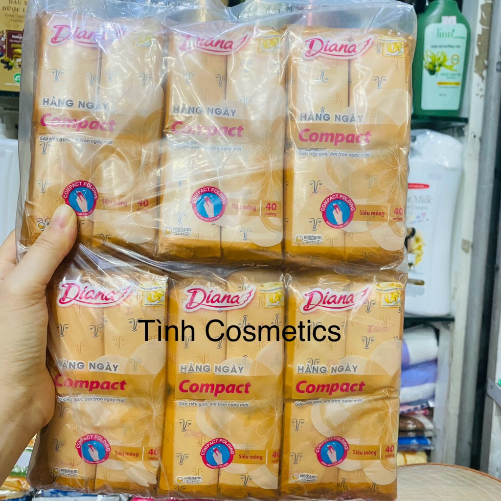 Băng Vệ Sinh Diana Compact hàng ngày 40 miếng combo 6 gói, băng mỏng nhẹ, khử mùi, khô thoáng