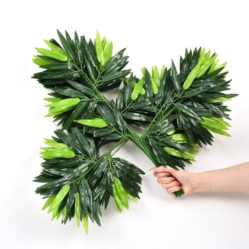 bó 12 cành lá tre-trúc giả( 60 lá to/ cành )