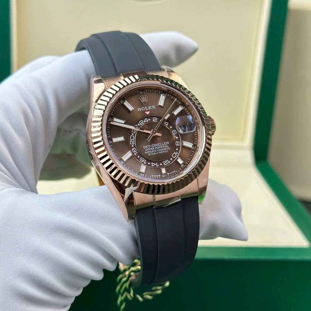 Fullbox Rolex Sky-Dweller thép nặng ~192 gram• size 42mm• máy ETA2824-2• ZF Factory . RevoLuxury