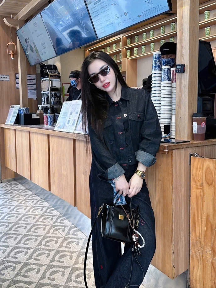 Áo Khoác Bò Cúc Đồng Hàng Qc L1 ORCHID.SHOP