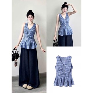  Set bộ thời trang nữ chất Lụa in sọc sang chảnh áo sát nách cổ chữ V thiết kế eo xếp ly phồng mix quần Đũi vân mây 