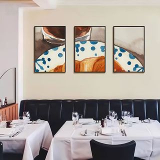 Khung Tranh 60x80cm Phù Hợp Dùng Cho Quán Ăn, Quán Cafe | Tân Hải Thái