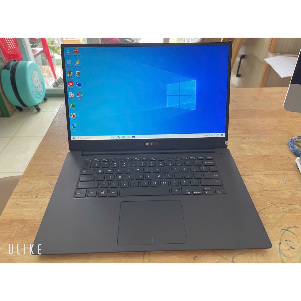 DELL PRECISION 5530 CORE I9-8950KH RAM 32G SSD 512G 15.6INCH FHD IPS VGA P2000