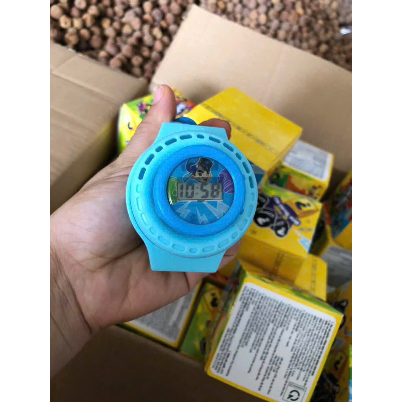 Xé túi mù vòng tay vạn năng Kun cho bé hkm sữa Kun