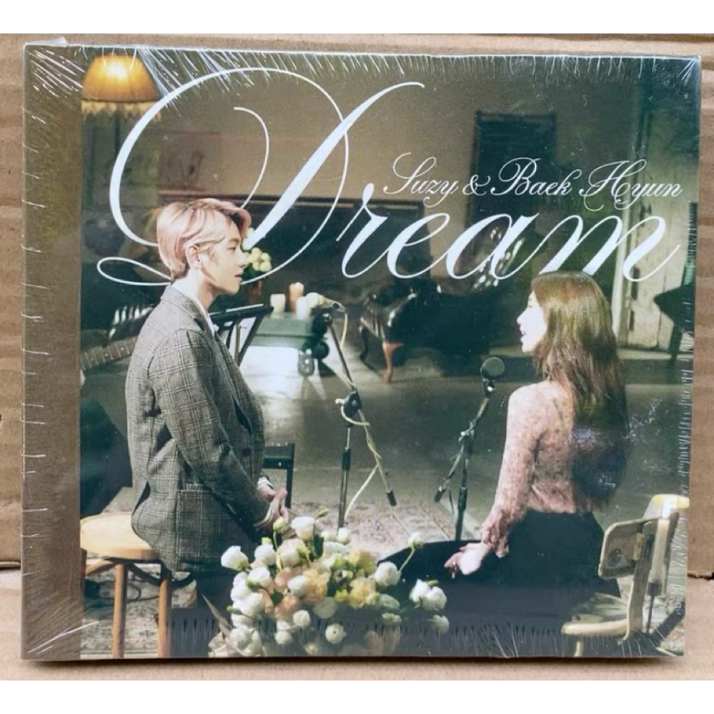 Album nguyên seal Dream | Byun Baekhyun và Bae Suzy