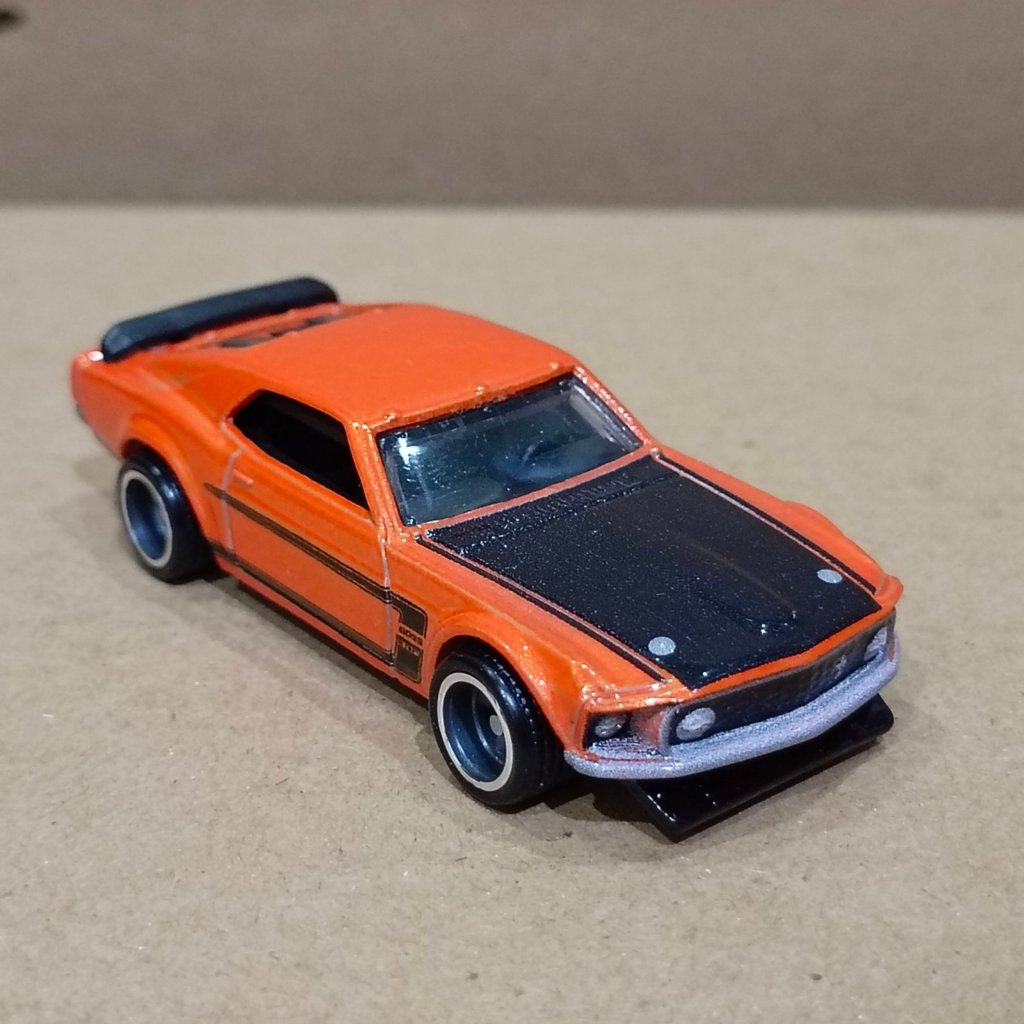 Xe Hot Wheels Premium Boulevard '69 Ford Mustang Boss 302