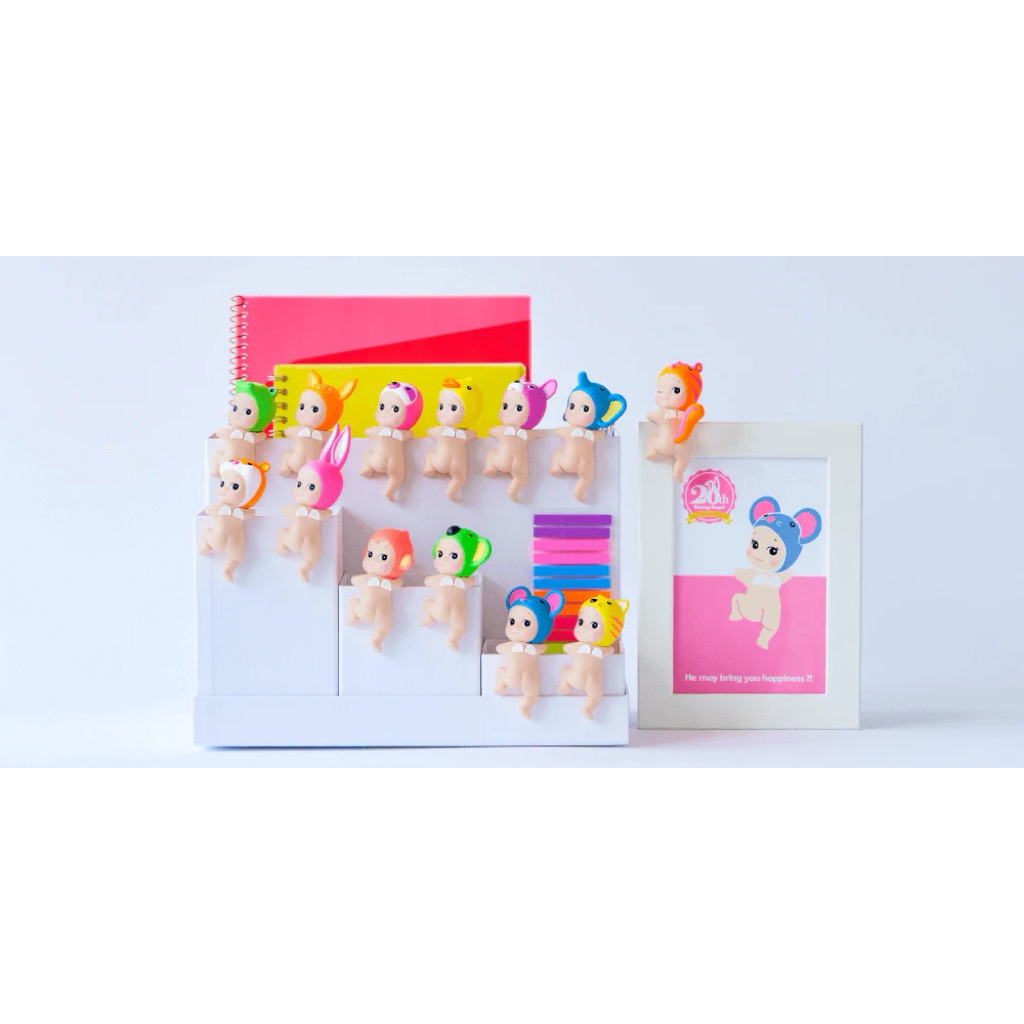 Sonny Angel Hipper Decorative Mini Figuress Looking back series