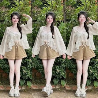 Set 3 món áo tơ kim tuyến cột dây cổ v lai bèo cách điệu tay dài bo phồng kèm áo tăm lạnh bên trong mix quần short kaki