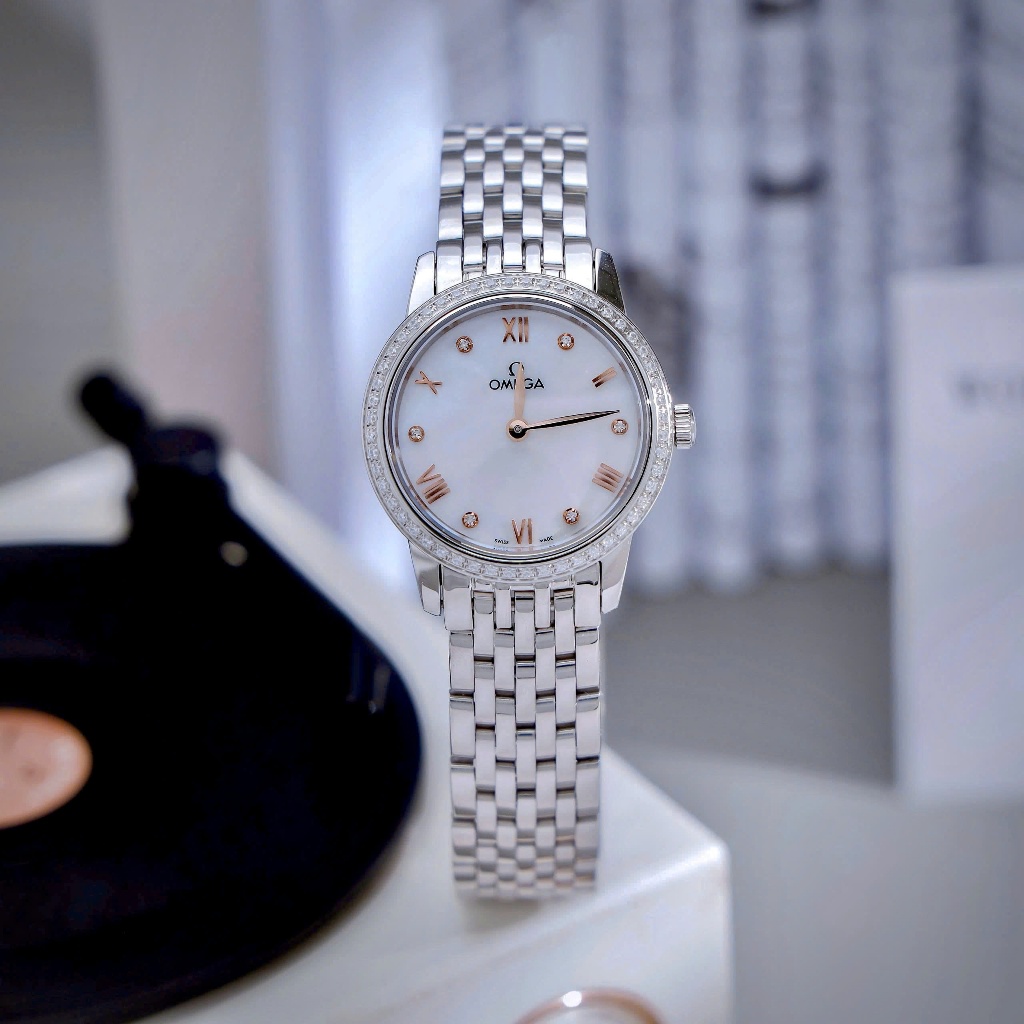 Đồng hồ nữ đeo tay dây kim loại 0me.ga size 28mm máy pin cao cấp chống nước fullbox vỏ thép