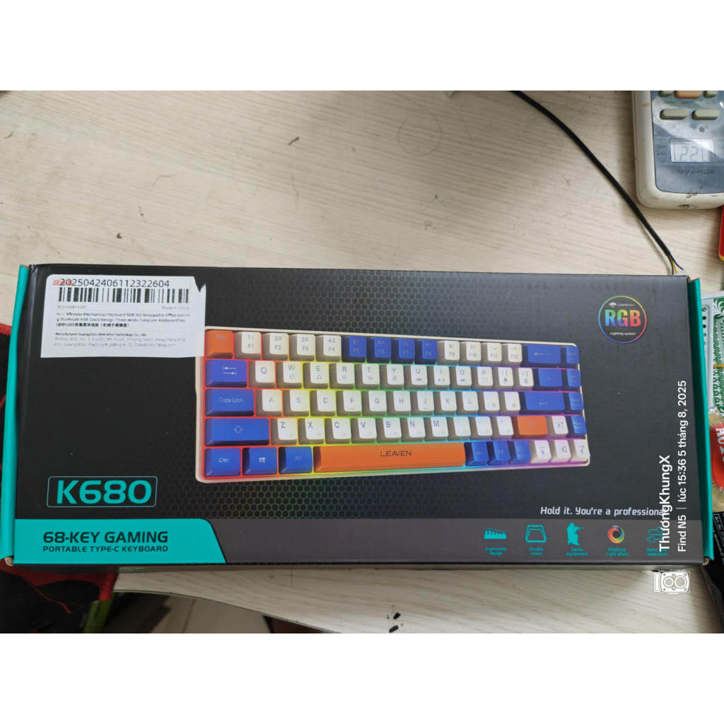 Bàn phím giả cơ K680 từ nhà LEAVEN, layout 68, 12 hiệu ứng led RGB, kết nôi type-c,Green Keycap