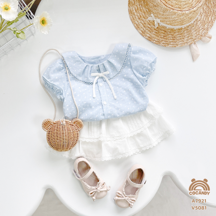 Set cho bé -Áo cộc XANH trái tim cổ sen tay phồng và Váy cộc thô TRẮNG 2 tầng cho bé của COCANDY mã A7921,V5081
