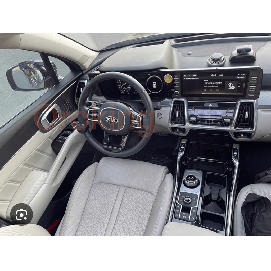 Thảm trải taplo KIA SELTOS 2024-2025 CÓ KÍNH HUD chống nóng, bảo vệ mặt taplo xe