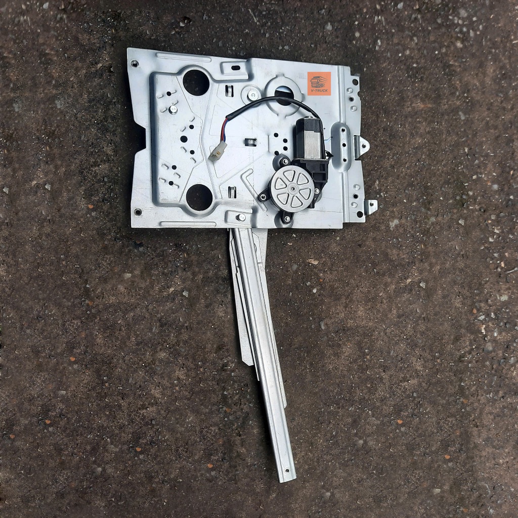 Compa Quay Kính Điện Howo A7 375 420 Sitrak 440 (Cơ Cấu Quay Kính Điện Howo A7 375 420 Sitrak 440)