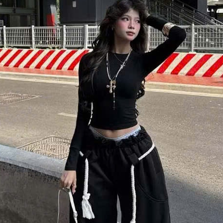 Áo thun dài tay nữ form ôm chất liệu cotton lông mịn co giãn 4 chiều ATD-05 | BigBuy360 - bigbuy360.vn