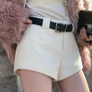   NEW 2025  Quần short dạ thu đông cạp cao DoA Casual  quần đùi nữ tôn dáng dễ mặc màu sắc trung tính 