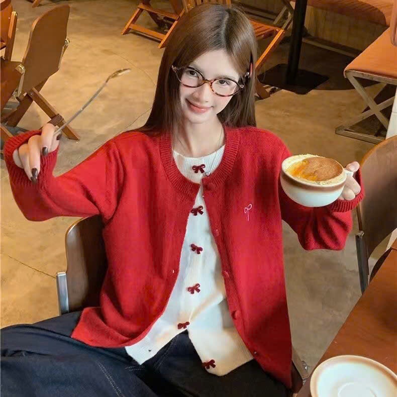 Áo Khoác Len Dài Tay, Áo Cadigan Lông Thỏ Cổ Tròn  Phối 2 Lớp Thêu Nơ Ngực Xinh Xăn Cài Cúc Bọc Dạ Hàng Qccc Shopquacam | BigBuy360 - bigbuy360.vn