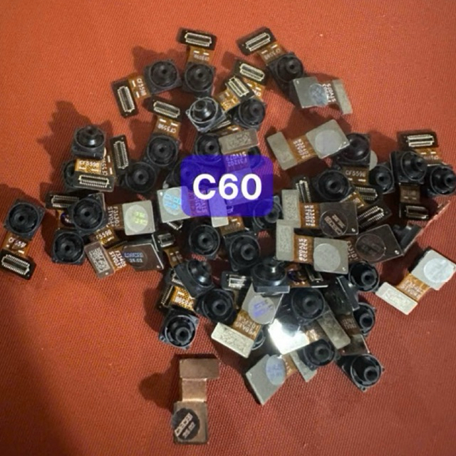 Camera trước điện thoại Realme C60