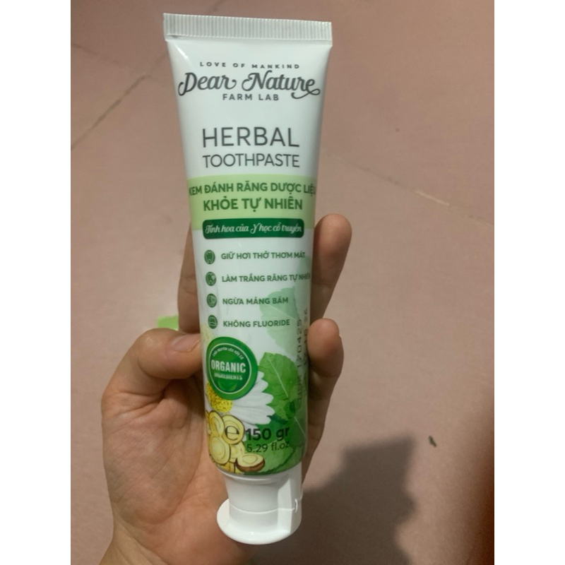 1 hộp kem đánh răng mẹ thiên nhiên dear nature