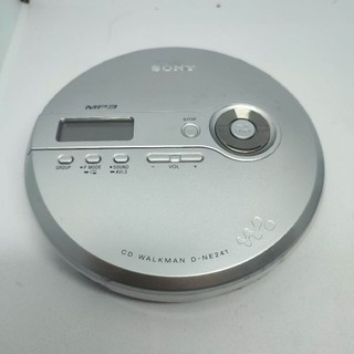 Máy CD cầm tay Nhật