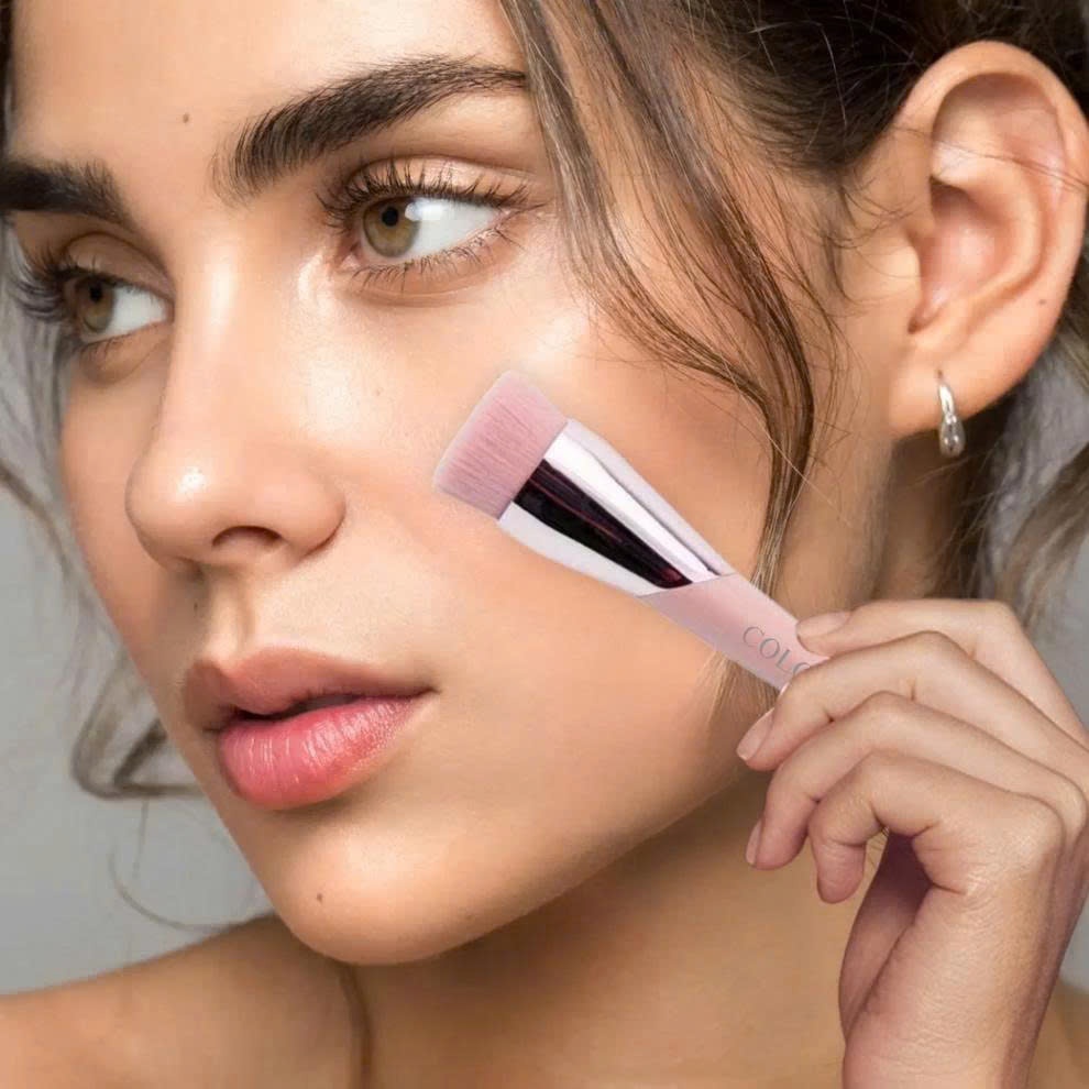 Cọ tán kem lót nền chống nắng cọ tạo khối đầu ngang COLOURPOP C104 lông cao cấp