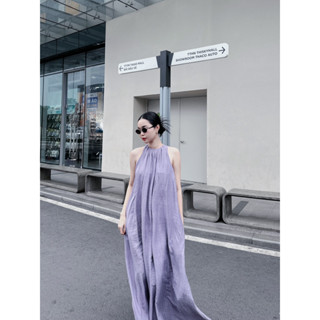  Váy xếp li cổ yếm linen sợi 