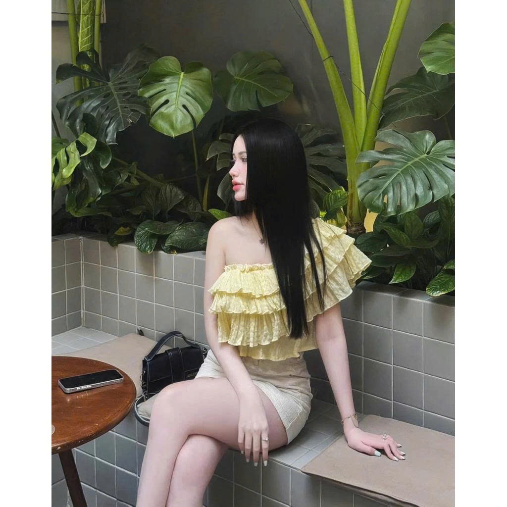[MẶC 4 KIỂU] Áo Kiểu Nữ Trễ Vai Croptop Nhún 3 Tầng PUDDING TOP - Áo Lệch Vai | BigBuy360 - bigbuy360.vn