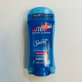 Lăn khử mùi Secret Outlast Xtend Completely Clean Invisible Solid 73g