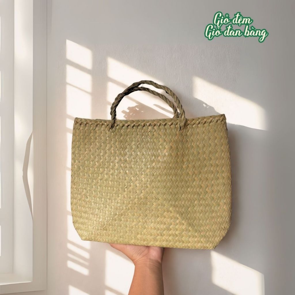 Giỏ bàng, túi cói, túi cỏ bàng có đáy rộng