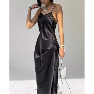  Normallife | DRESS 24 | Đầm lụa 2 dây cột vai phối ren viền ngực 