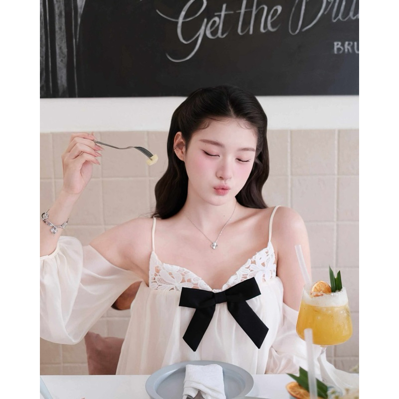 Dora dress đầm bí tơ phối ren nơ điểm nhấn babydoll khôn kèm quần thiết kế AGUJA | BigBuy360 - bigbuy360.vn