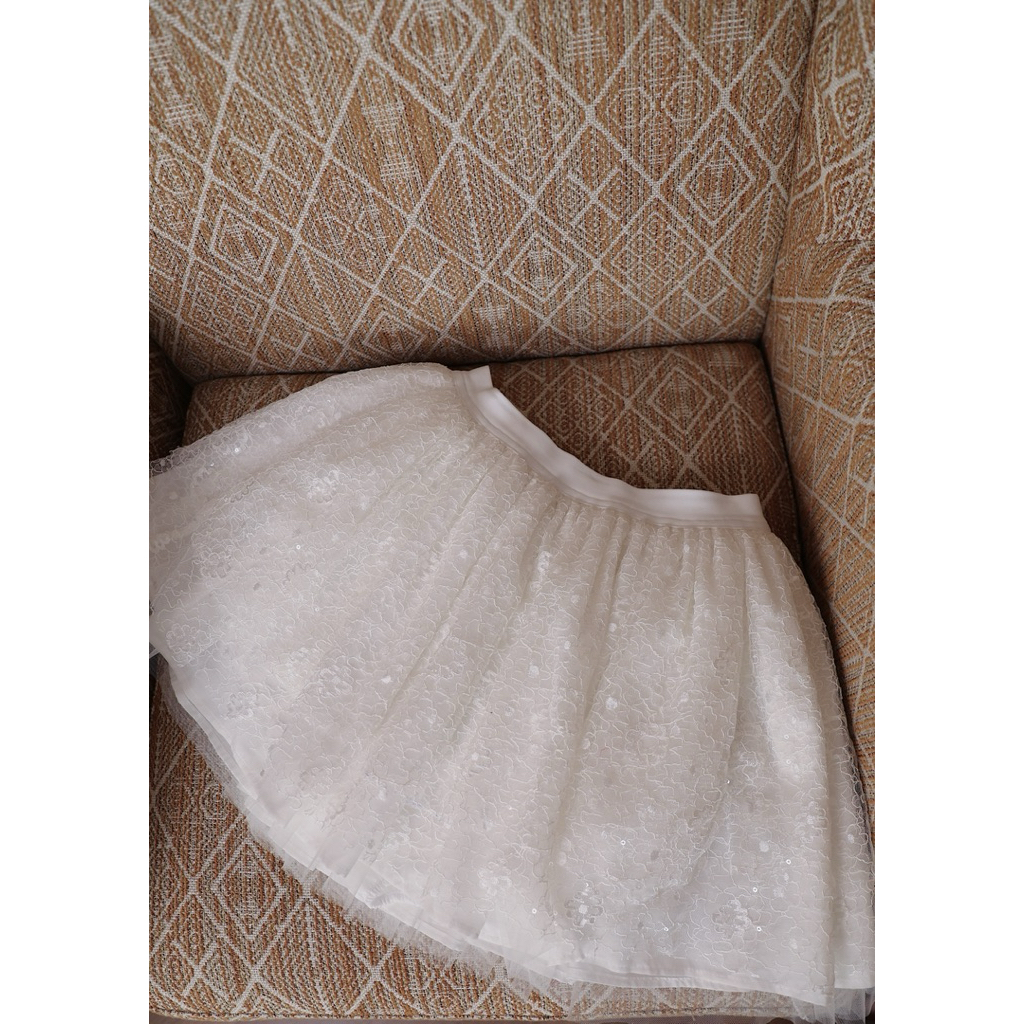 OUTSET - Chân váy ren lưới xinh đẹp cạp chun