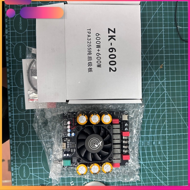 ZK-6002 Bảng khuếch đại bài nguyên chất 2.0 âm thanh nổi với điều chế tần số cao và thấp 600W + 600W